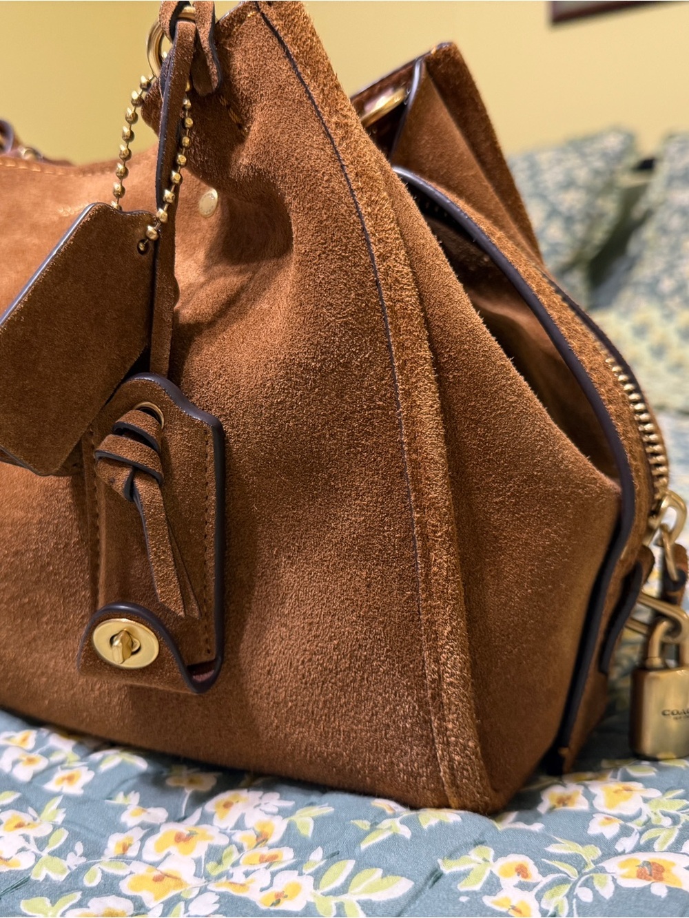 Coach Suede Rogue 31 Shoulder Bag in Rich Brown with Gold Hardware - Picture 2 of 9